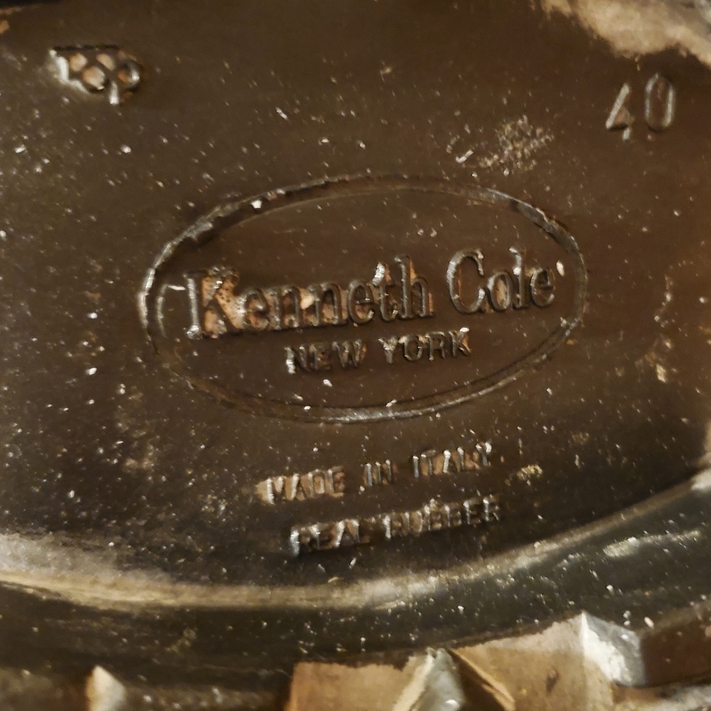 KENNETH COLE - Picture 3 of 3